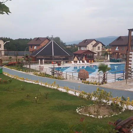 Crystal Continental Masukiye